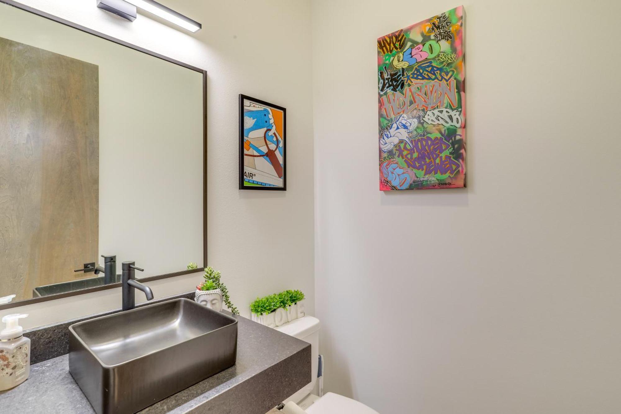3 Mi To Dtwn Modern Townhome With Yard In ヒューストン エクステリア 写真