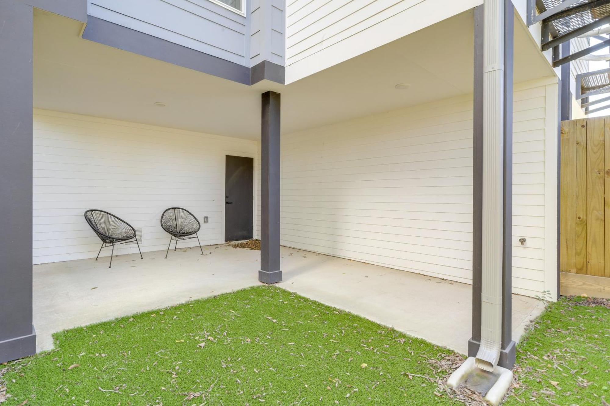 3 Mi To Dtwn Modern Townhome With Yard In ヒューストン エクステリア 写真