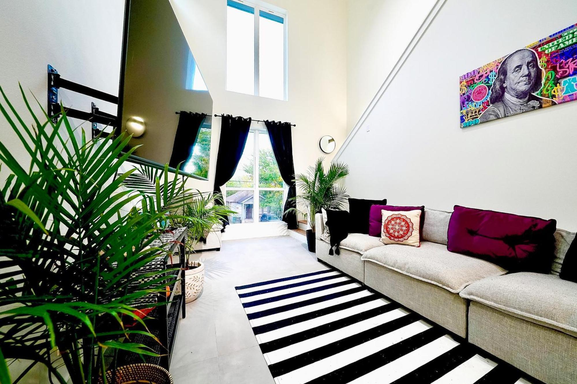3 Mi To Dtwn Modern Townhome With Yard In ヒューストン エクステリア 写真